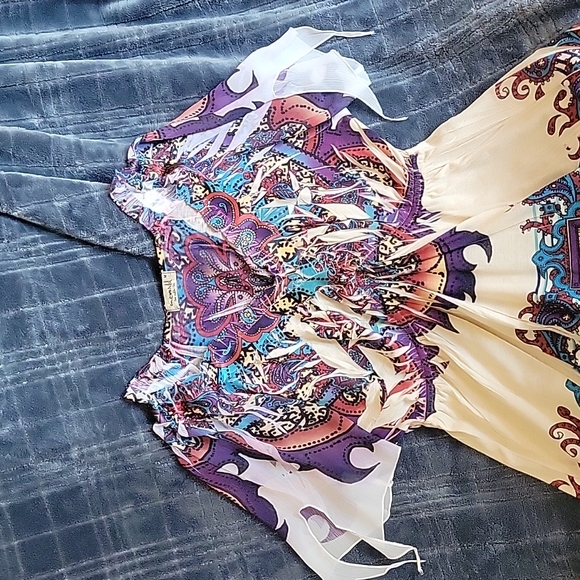 One Word Top - Picture 2 of 6